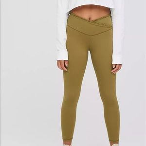 Aerie Xtra Crossover High Waisted Ruffled Leggings SIZE SMALL
